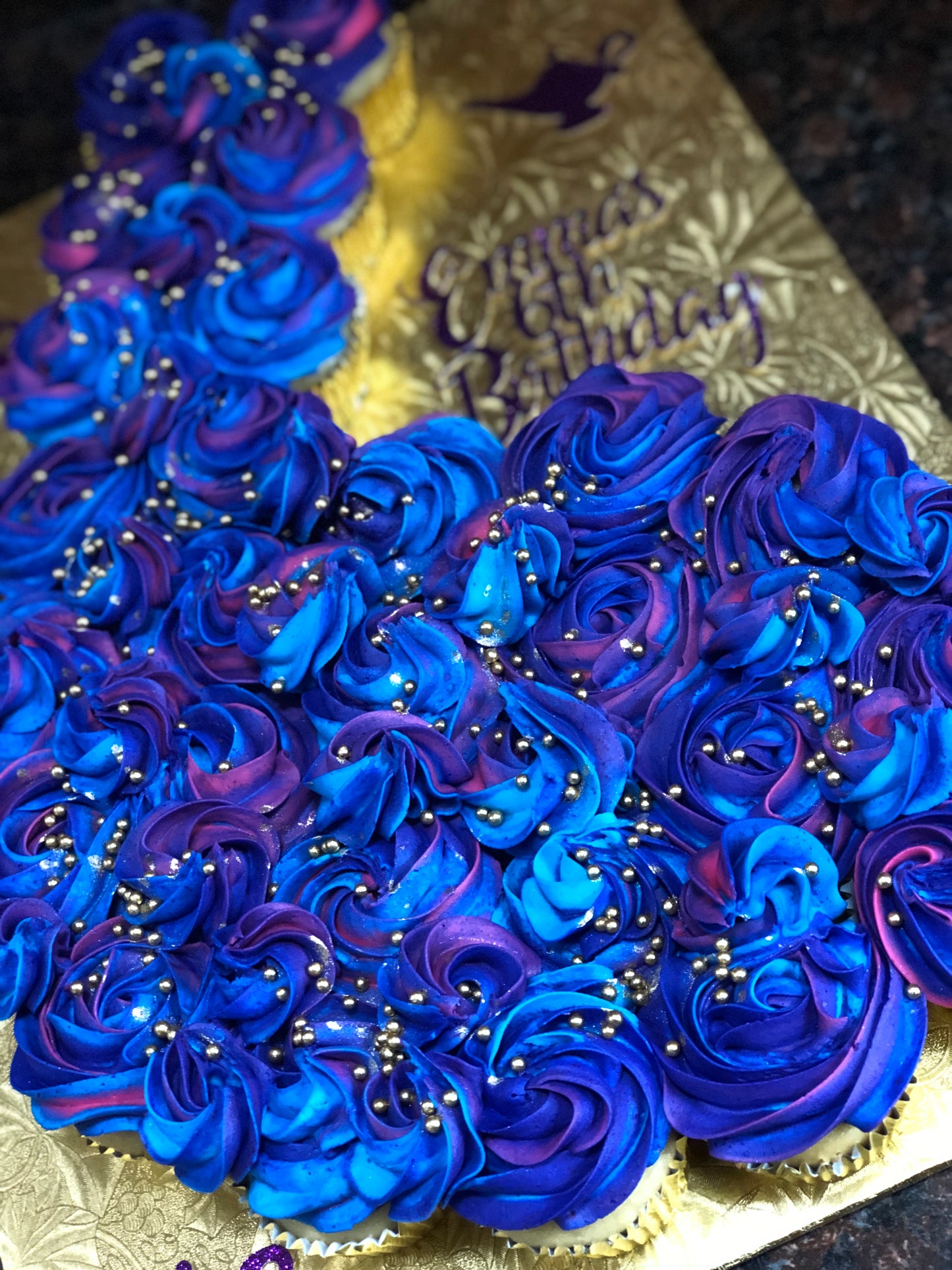 Cupcake Pull Apart Cake