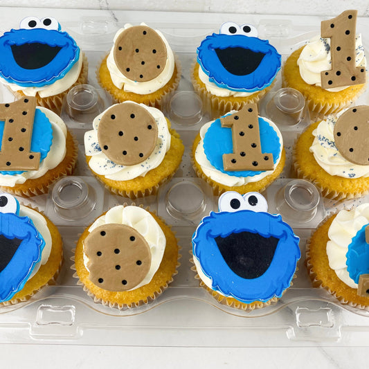 24 Decorated Cupcakes